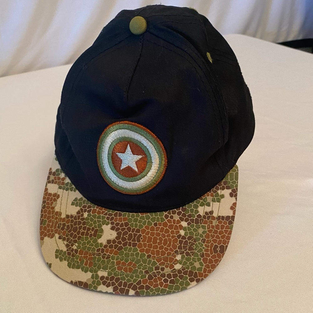 Marvel Avengers baseball hat, multicolor size L/XL ages 8+